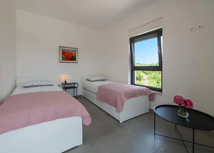 Vila Luna By Briskva